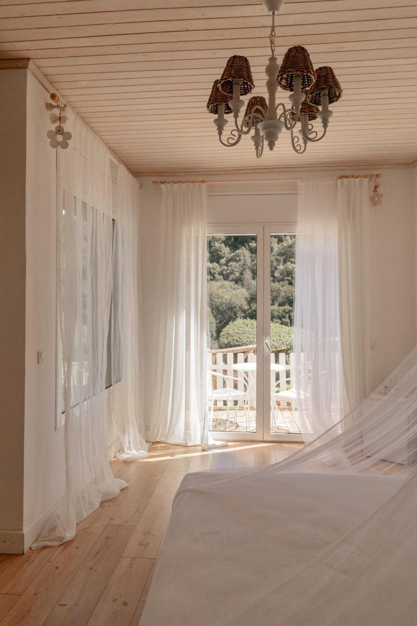 Es Cel De Begur Hotel المظهر الخارجي الصورة