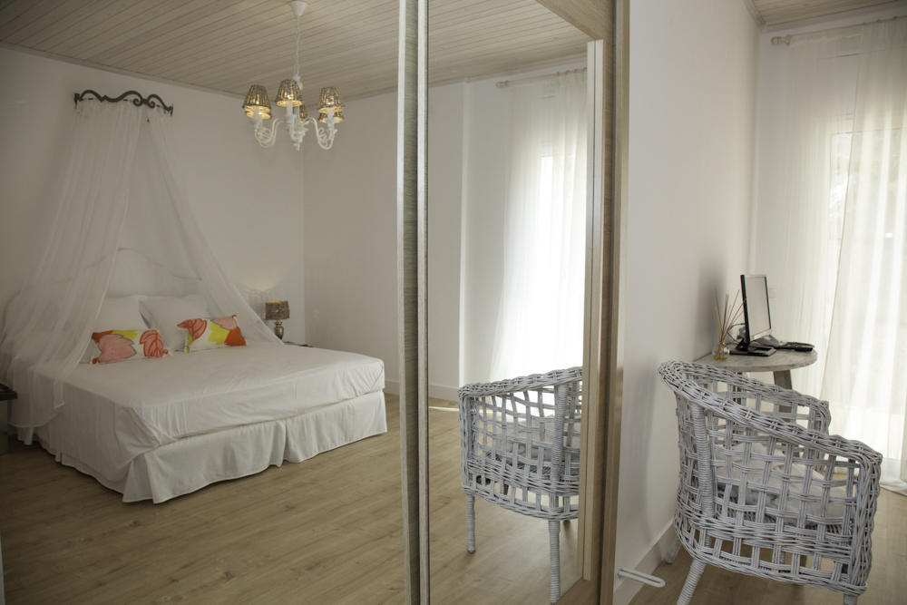 Es Cel De Begur Hotel الغرفة الصورة